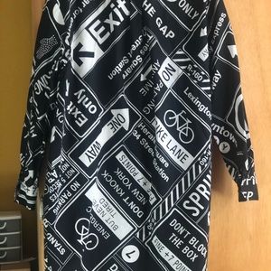 Dkny Dresses - DKNY cotton poplin covered button shirt Dkny Dresses - DKNY cotton poplin covered button shirt